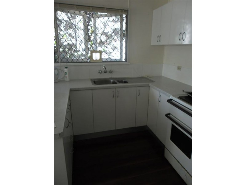 72 Turner Street, Scarborough QLD 4020