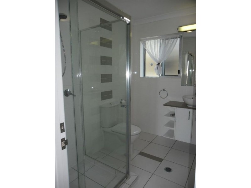 5/6 Georgina Street, Woody Point QLD 4019