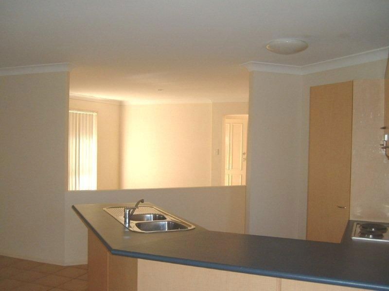 11 Euston Street, Kippa-ring QLD 4021