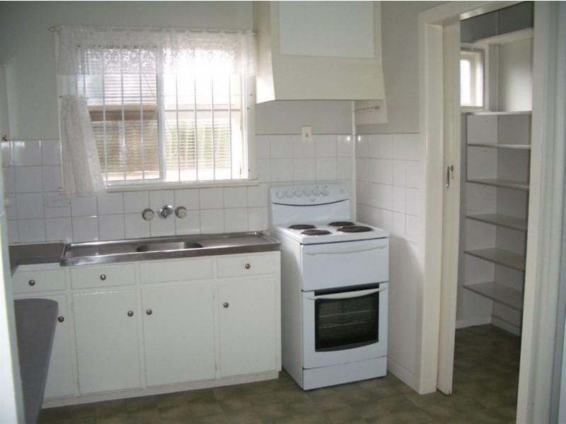 27A Eversleigh Road, Scarborough QLD 4020