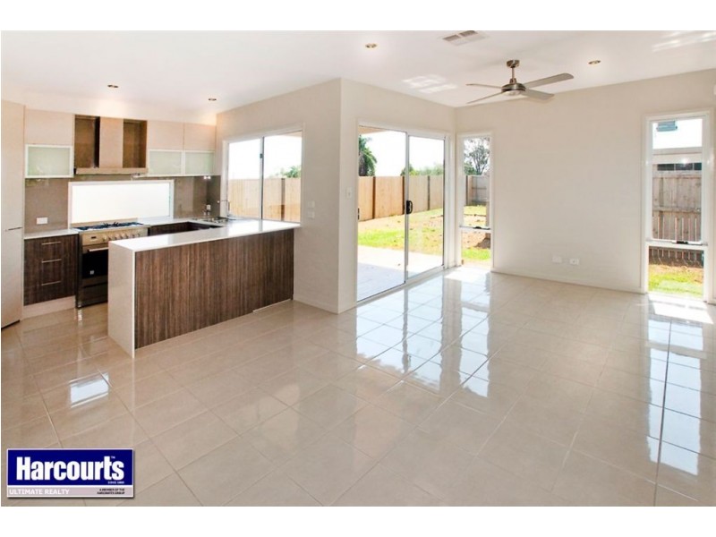 249 Scarborough Road, Scarborough QLD 4020