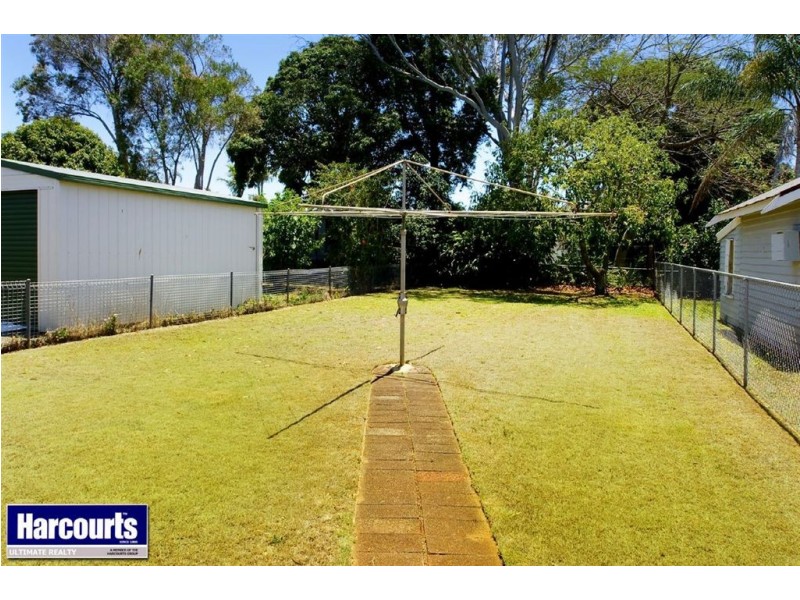10 Campbell Street, Scarborough QLD 4020