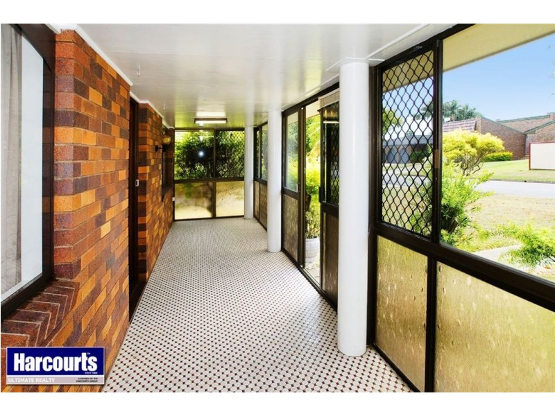 15 Pinewood Street, Redcliffe QLD 4020