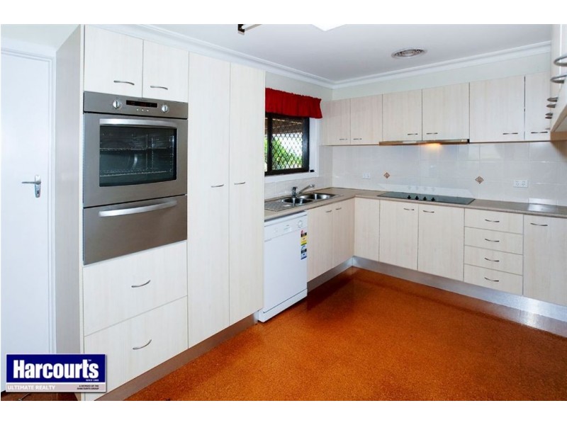 15 Pinewood Street, Redcliffe QLD 4020