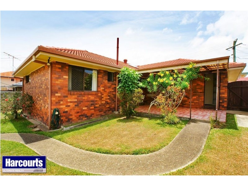 15 Pinewood Street, Redcliffe QLD 4020