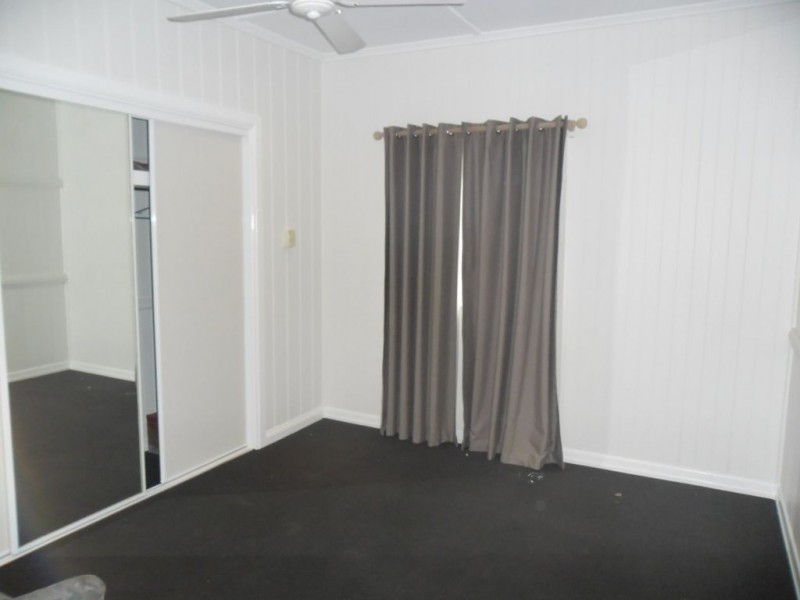 406 Oxley Avenue, Redcliffe QLD 4020