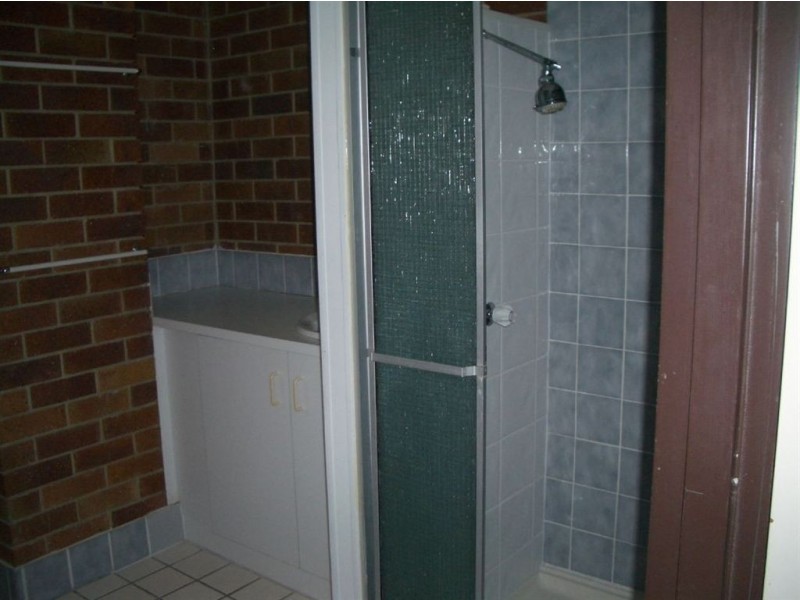 2/41 Kate Street, Woody Point QLD 4019