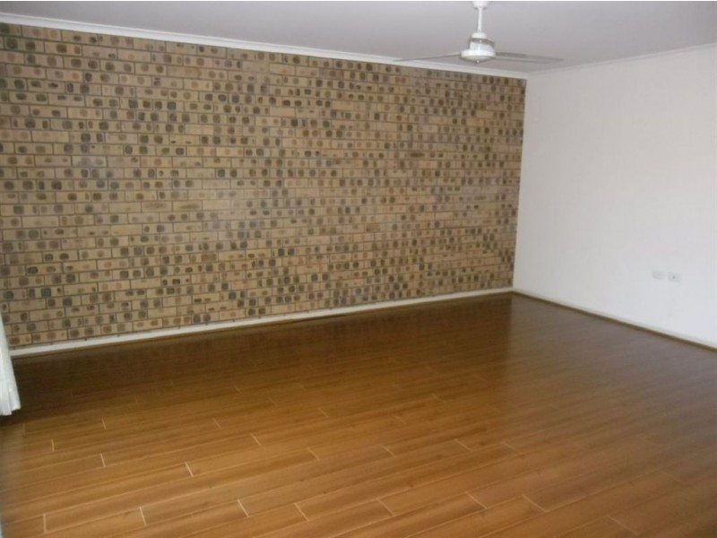 4/25 McAneny Street, Redcliffe QLD 4020