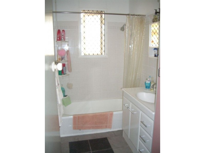 10 Savannah Street, Redcliffe QLD 4020