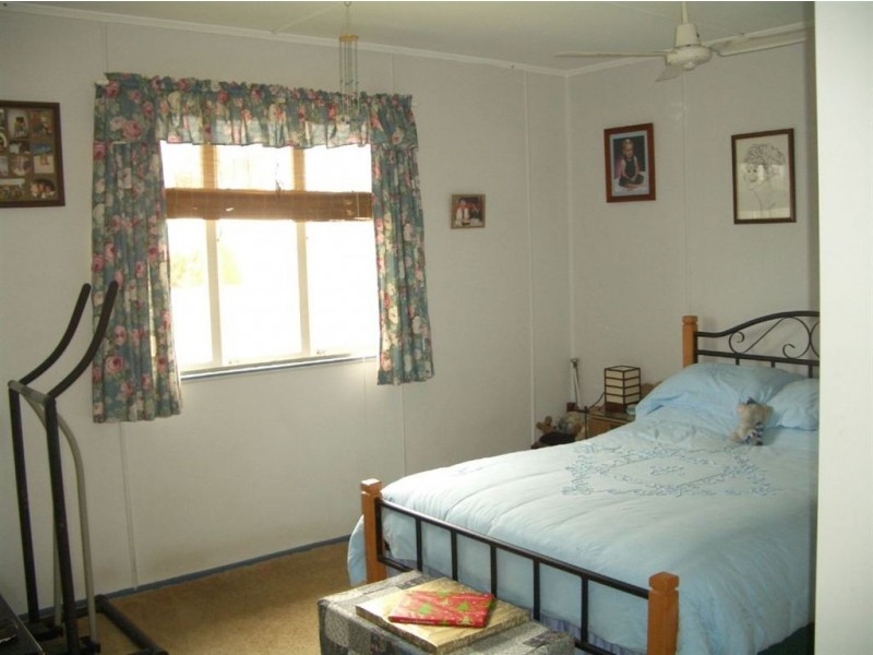 10 Savannah Street, Redcliffe QLD 4020