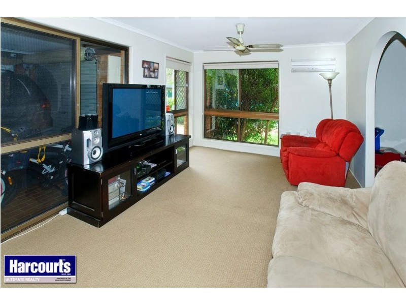 112 King Street, Woody Point QLD 4019