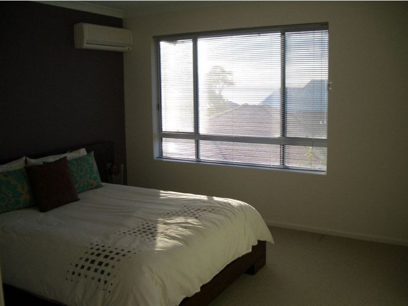 6/6 Georgina Street, Woody Point QLD 4019