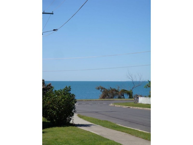 6/6 Georgina Street, Woody Point QLD 4019