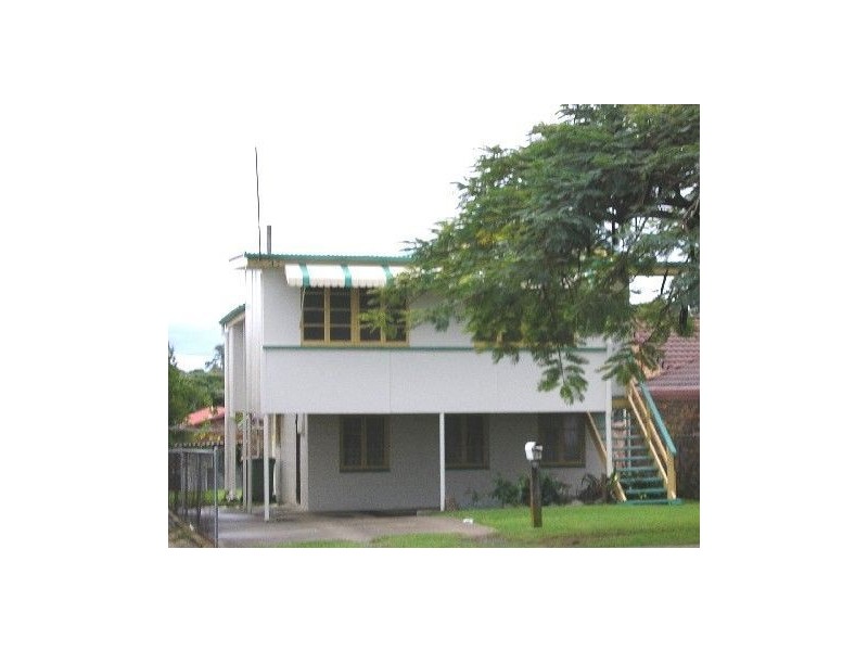 21 Victoria Avenue, Woody Point QLD 4019