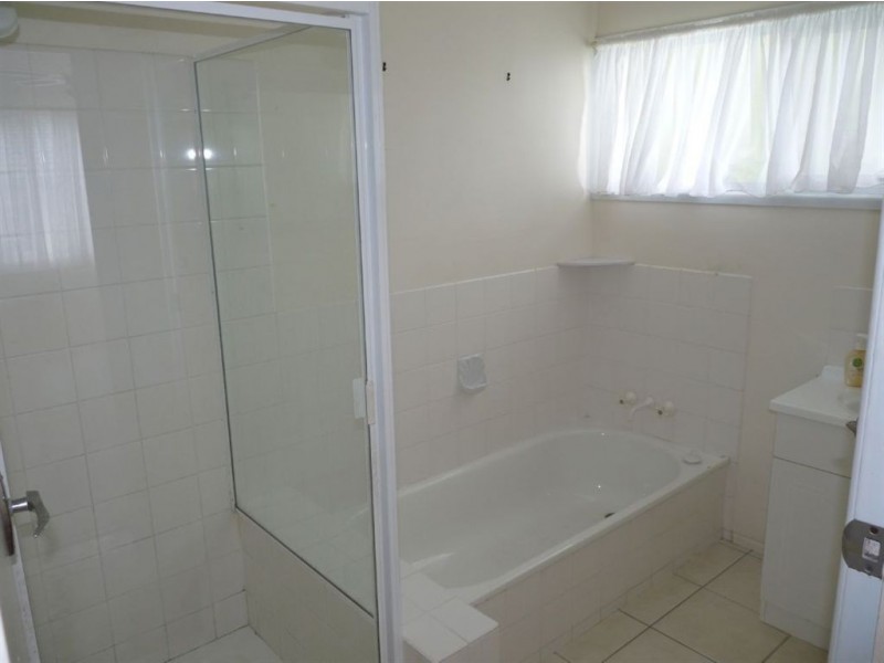 24 Abelia Crescent, Kippa-ring QLD 4021