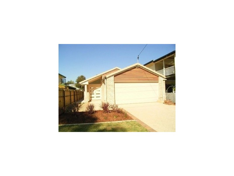 48 Maryborough Terrace, Scarborough QLD 4020