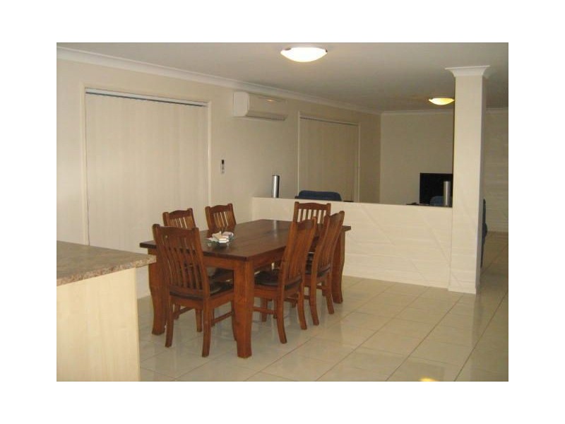 48 Maryborough Terrace, Scarborough QLD 4020