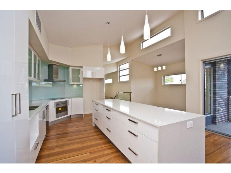 59a Seaville Avenue, Scarborough QLD 4020