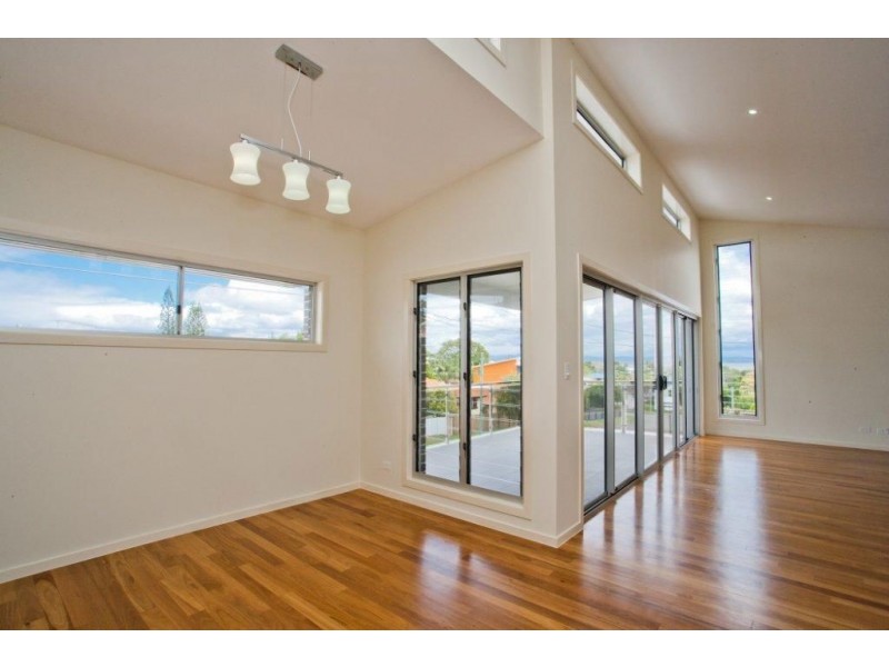 59a Seaville Avenue, Scarborough QLD 4020