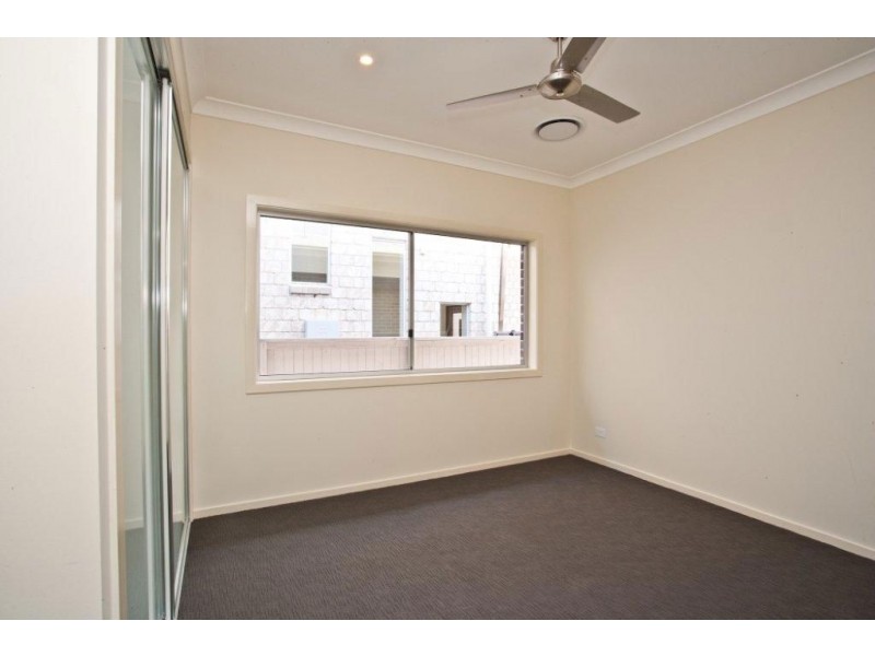 59a Seaville Avenue, Scarborough QLD 4020