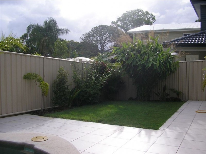 3A Brennan Road, Scarborough QLD 4020