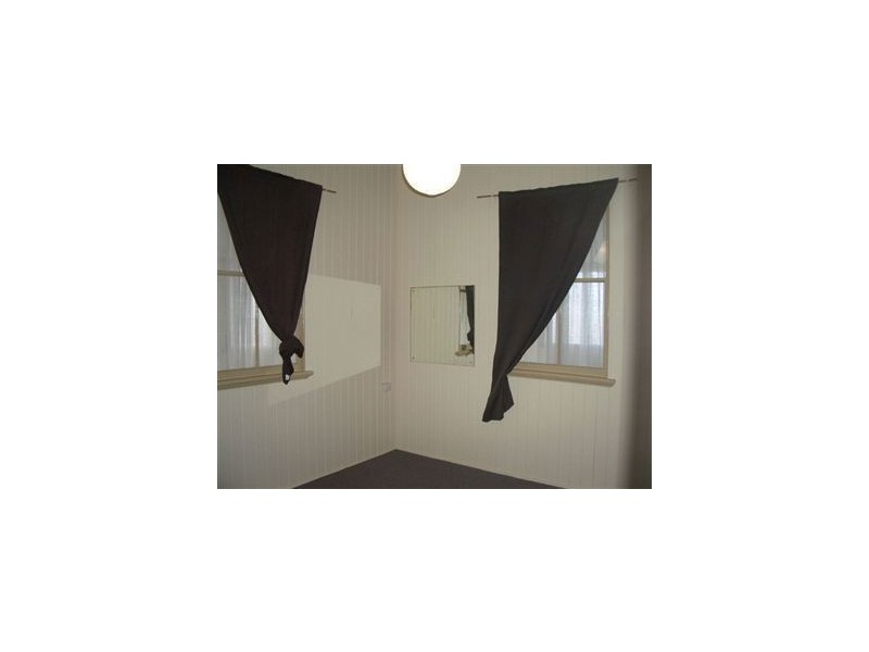 2/49 Robertson Avenue, Margate QLD 4019