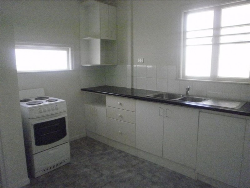 38 Garnet Street, Scarborough QLD 4020