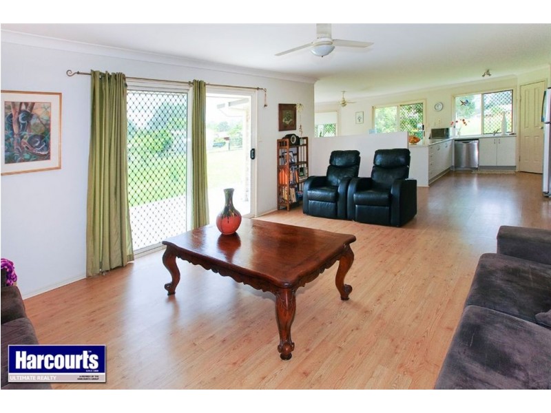 18 Alexandra Parade, Wamuran QLD 4512