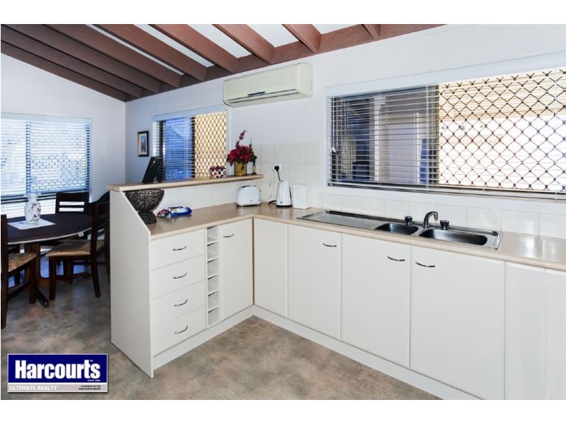 52 McCulloch Avenue, Margate QLD 4019