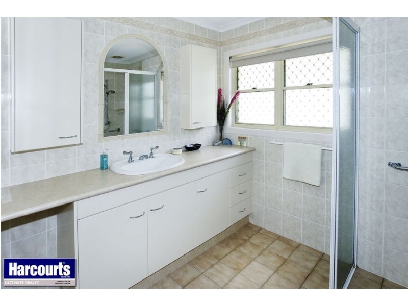 52 McCulloch Avenue, Margate QLD 4019