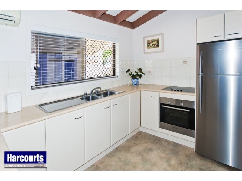 52 McCulloch Avenue, Margate QLD 4019