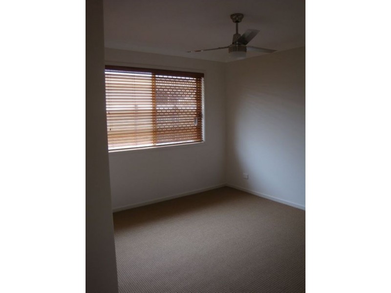 39 Centaur Street, Redcliffe QLD 4020