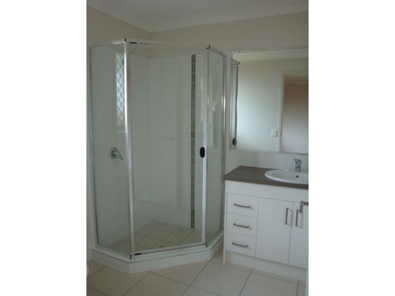 39 Centaur Street, Redcliffe QLD 4020