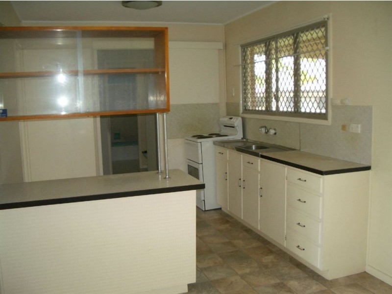 227 Scarborough Road, Scarborough QLD 4020