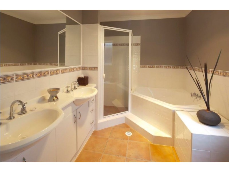 132 Avon Avenue, Banksia Beach QLD 4507