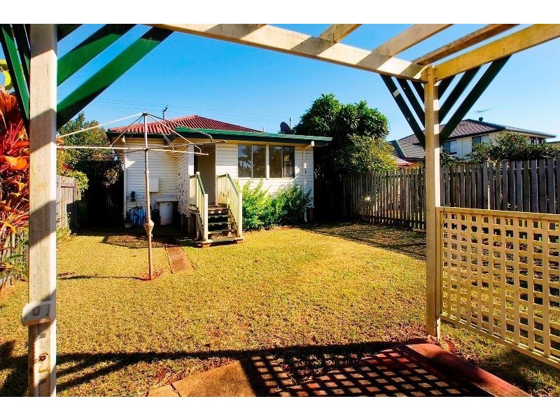 594 Oxley Avenue, Scarborough QLD 4020
