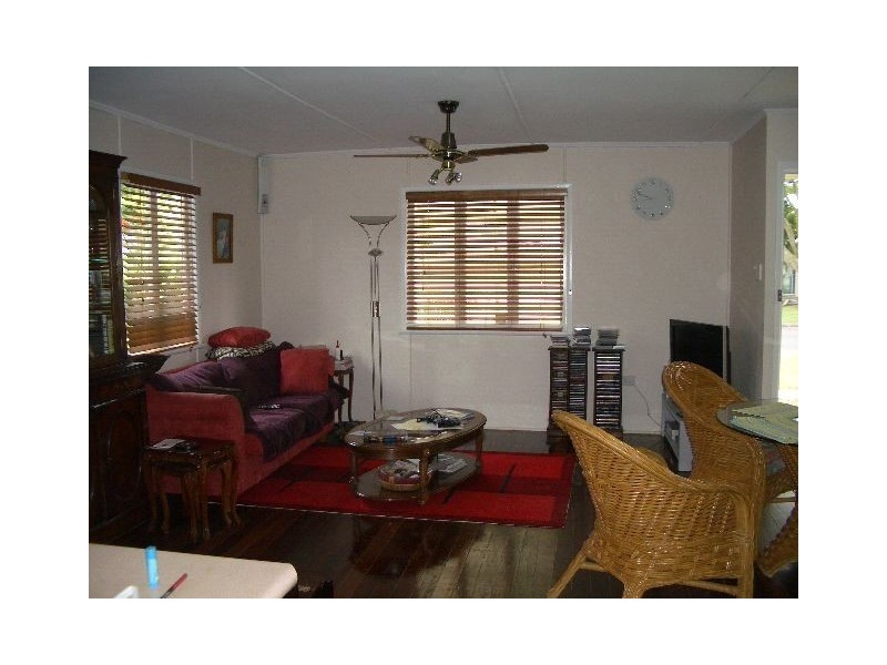 14 Livermore Street, Redcliffe QLD 4020