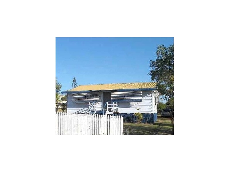 24 Range Avenue, Brighton QLD 4017