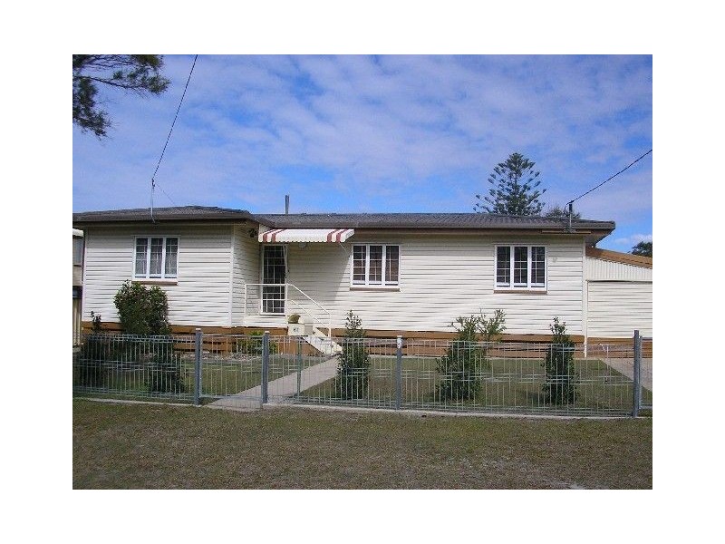 61 Plume Street, Redcliffe QLD 4020