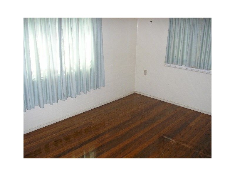 61 Plume Street, Redcliffe QLD 4020