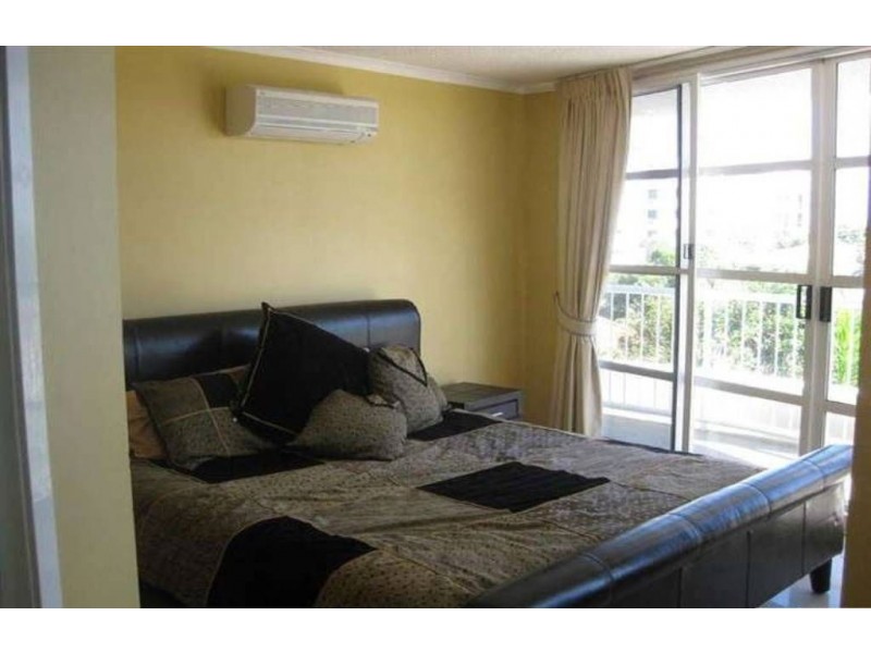 13/77-79 Marine Parade, Redcliffe QLD 4020