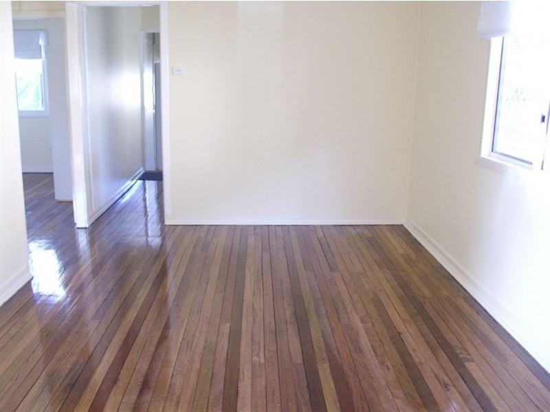 35 Greenup Street, Redcliffe QLD 4020