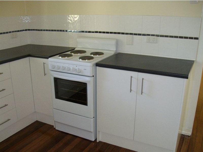 35 Greenup Street, Redcliffe QLD 4020