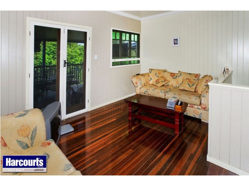 63 McLennan Street, Woody Point QLD 4019