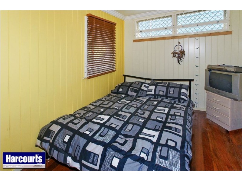 63 McLennan Street, Woody Point QLD 4019