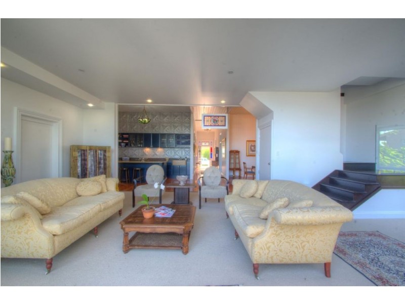 34 Whytecliffe Parade, Woody Point QLD 4019