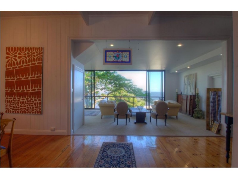 34 Whytecliffe Parade, Woody Point QLD 4019