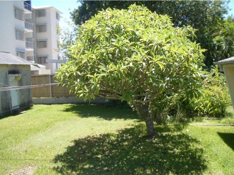 2 Manley Street, Redcliffe QLD 4020