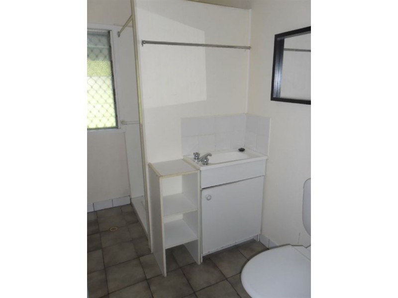 24 Range Avenue, Brighton QLD 4017