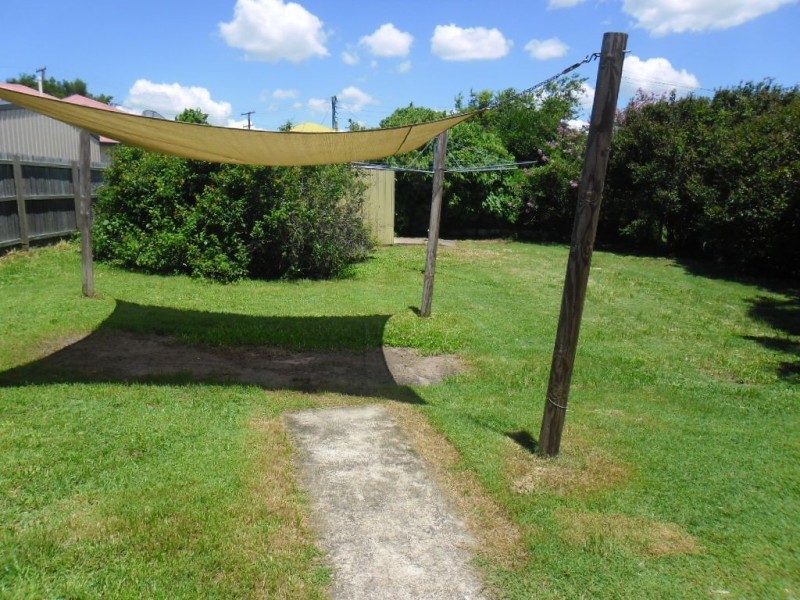 24 Range Avenue, Brighton QLD 4017